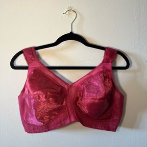 NWOT Pink 40D Playtex 18 Hour Bra